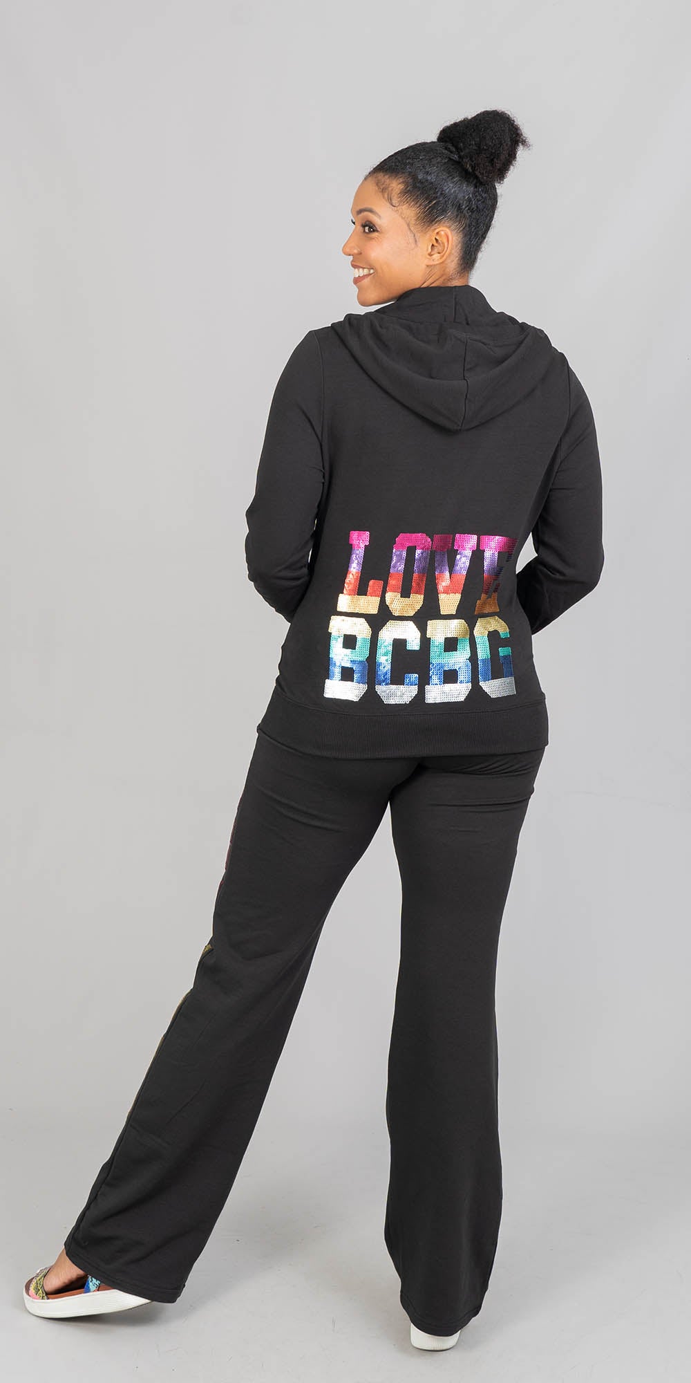 BCBG BC13704JP - Black - Text Print Hooded Knit 2pc Jog Set