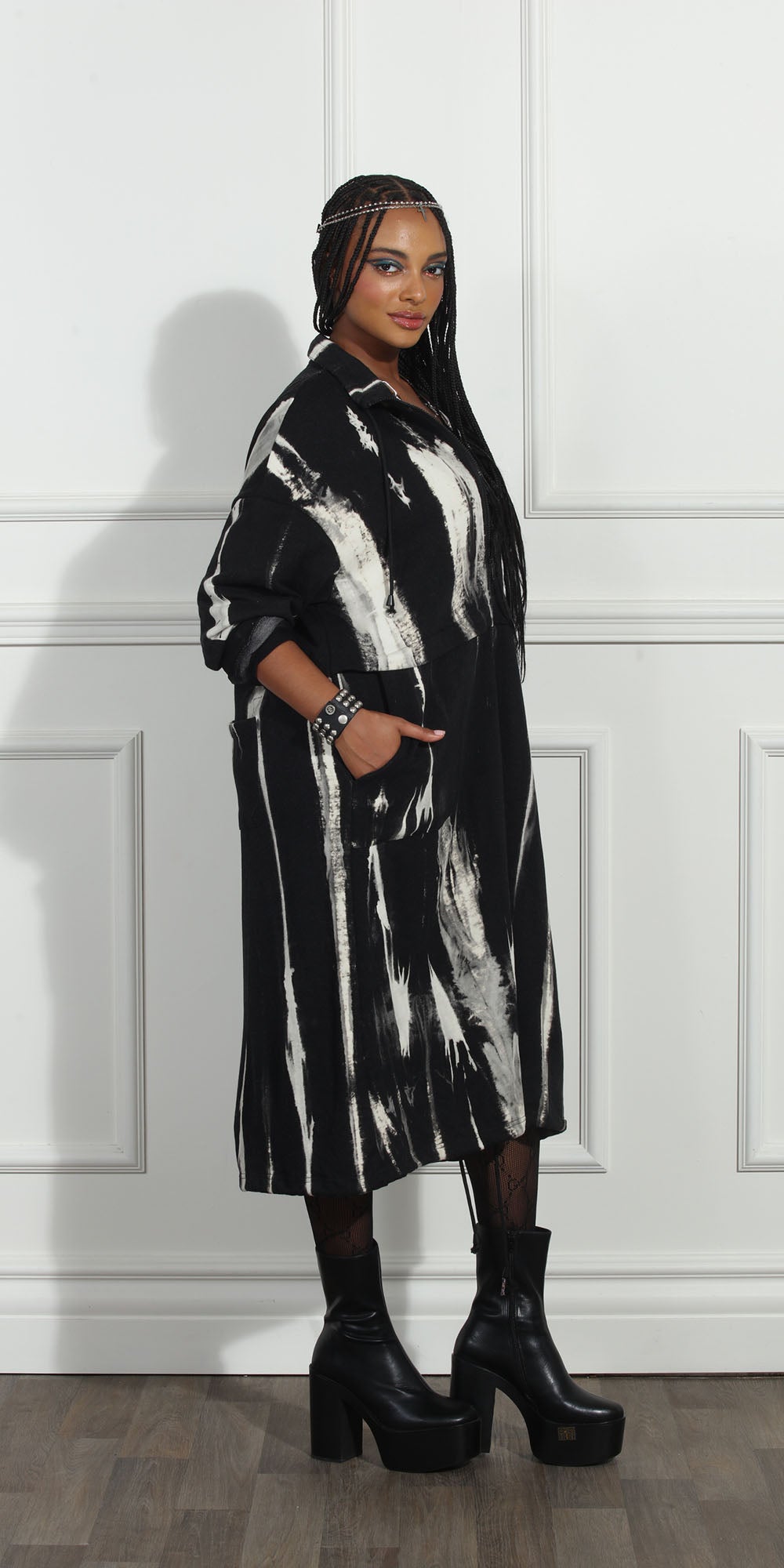 Luxe Moda LM264 - Black White - Brushstroke Print Coat