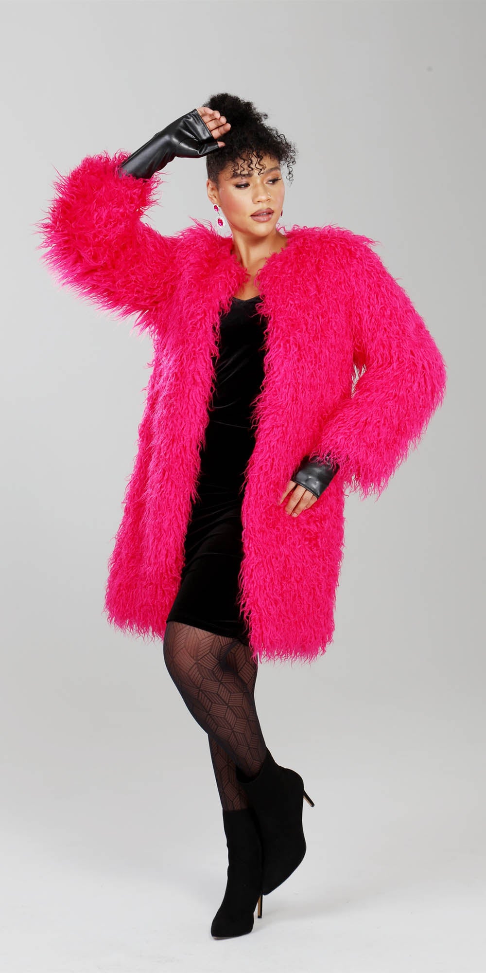 Luxe Moda LM229 - Fuchsia - Shag Coat