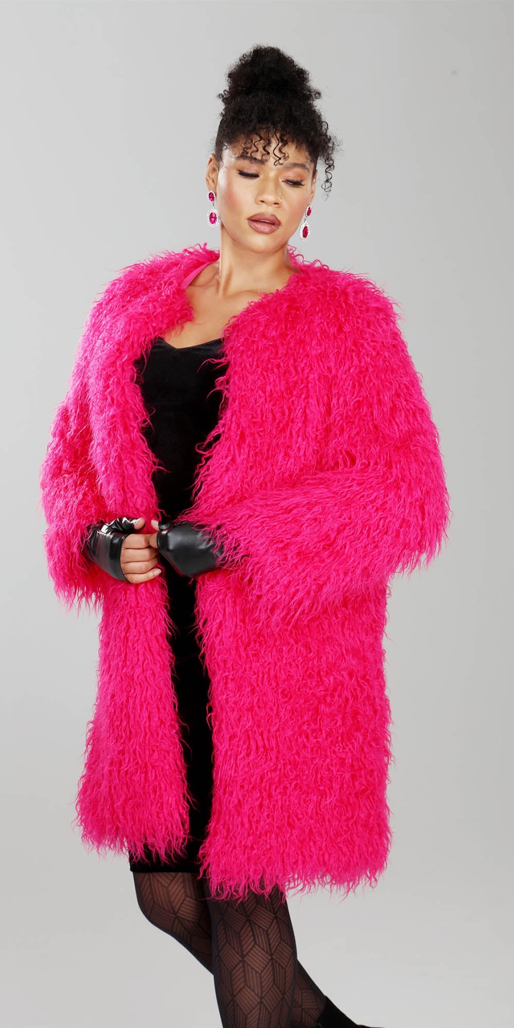 Luxe Moda LM229 - Fuchsia - Shag Coat