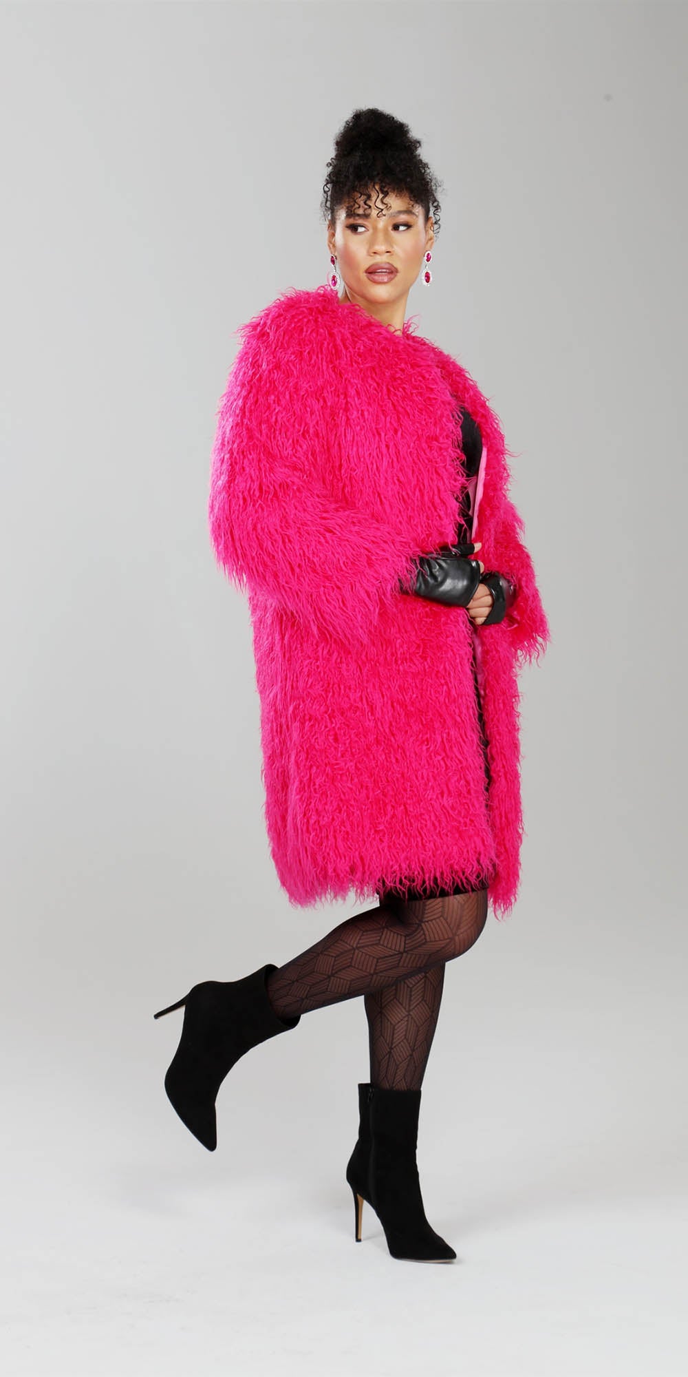 Luxe Moda LM229 - Fuchsia - Shag Coat