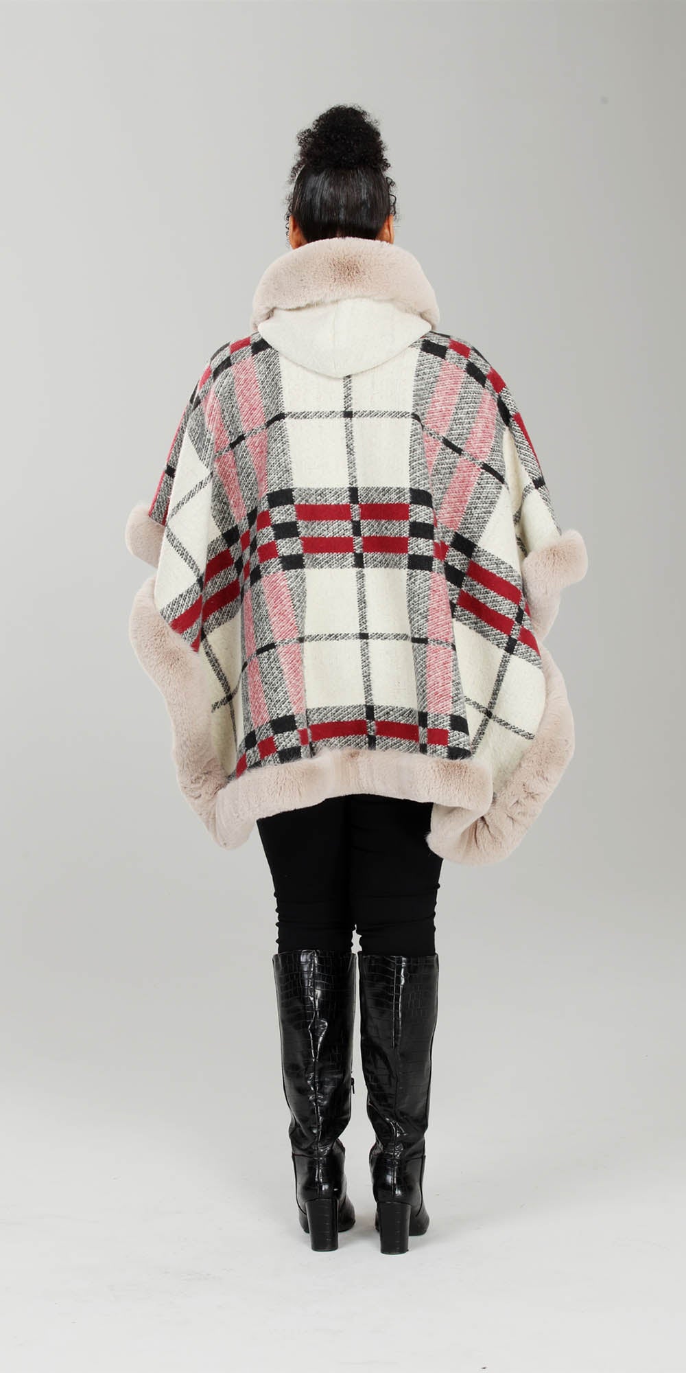 Luxe Moda LM239 Faux Fur Trim Print Cape