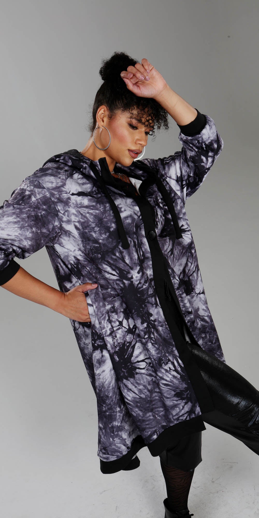 Luxe Moda - LM214 - Black Grey - Hooded Knit Tie-dye Coat