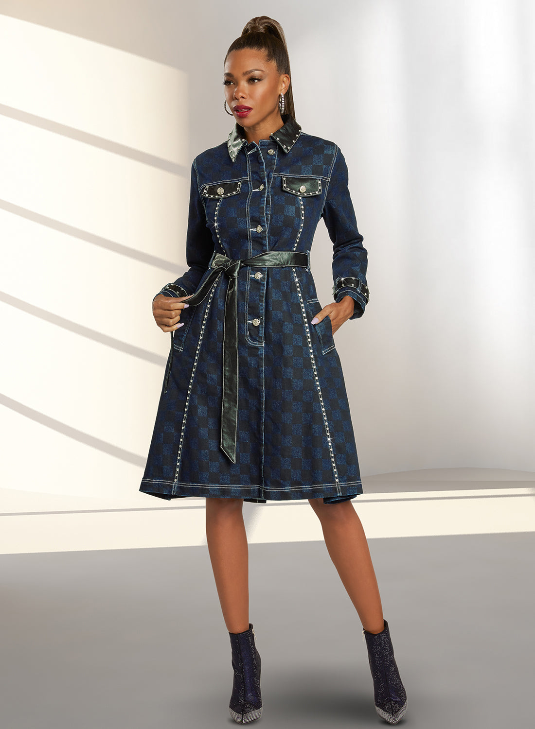 DV Jeans - 8464 - High Quality Washed Stretch Denim Dress with Rhinestones & Leatherette Trim