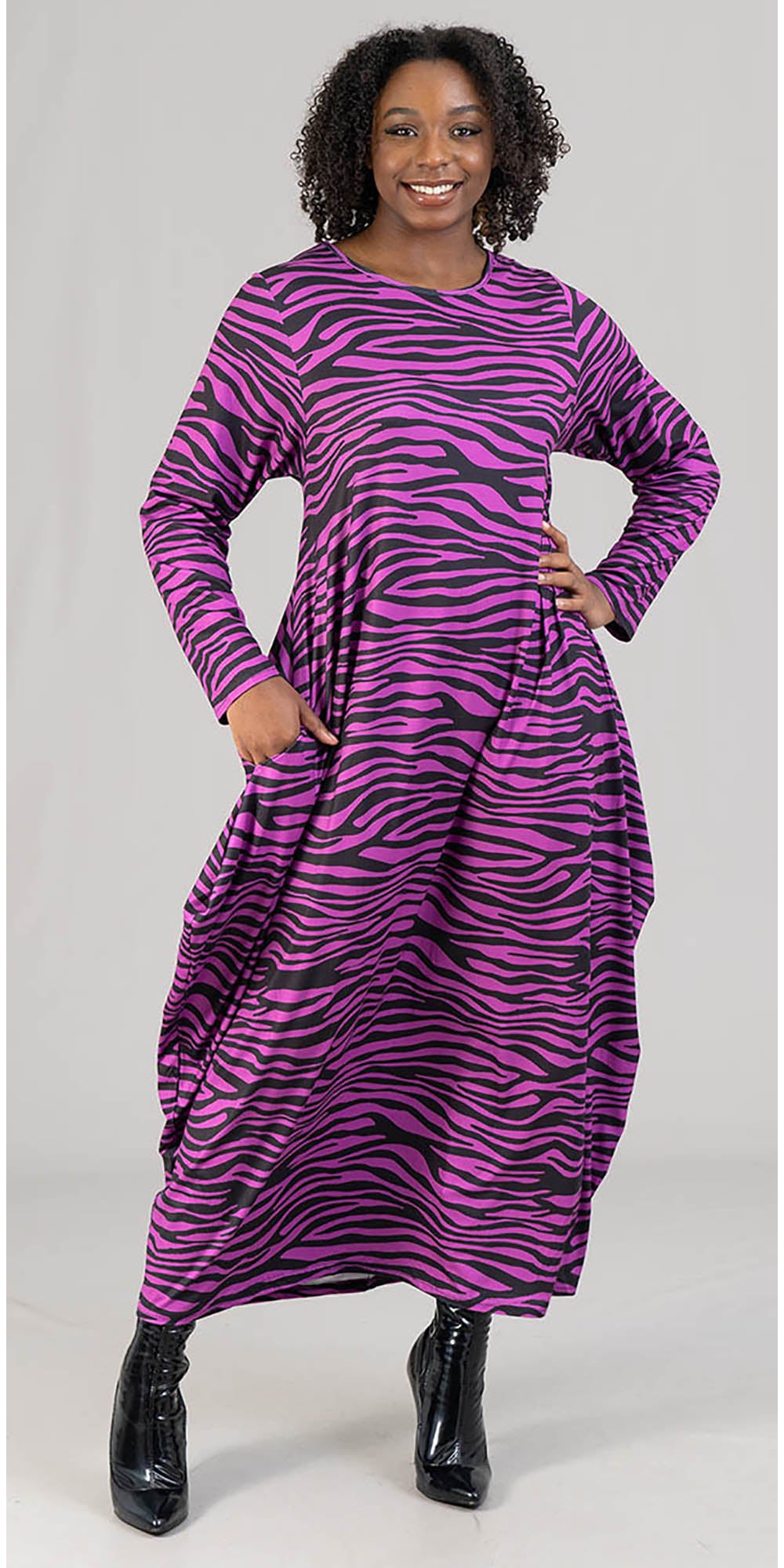 KaraChic KAR-CHH21077 - Long Sleeve Knit Animal Print Maxi Dress
