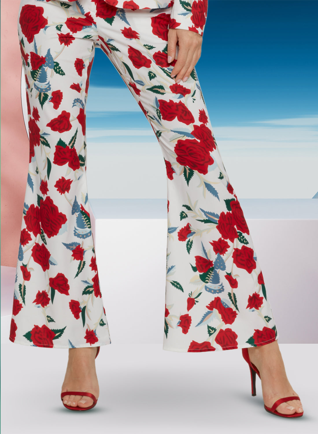 Love The Queen 17462-P - Floral Print Pant With Stretch Novelty Fabric