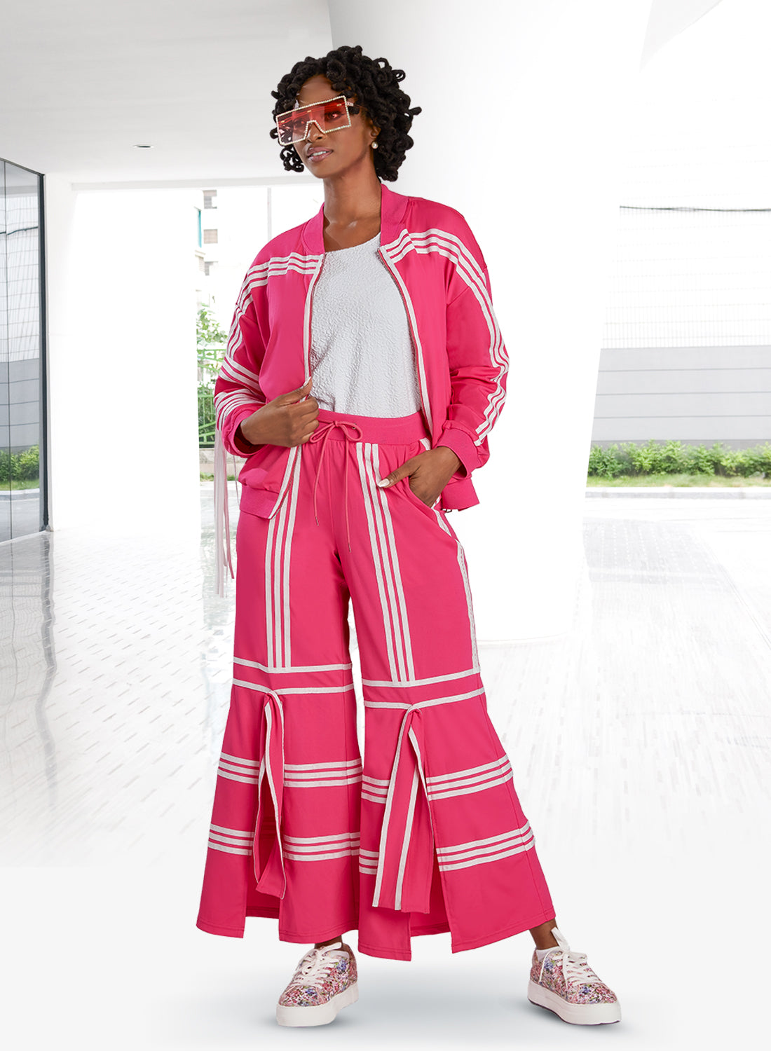 Donna Vinci Sport - 21043 - Hot Pink White - Stripe Trim Pant Set