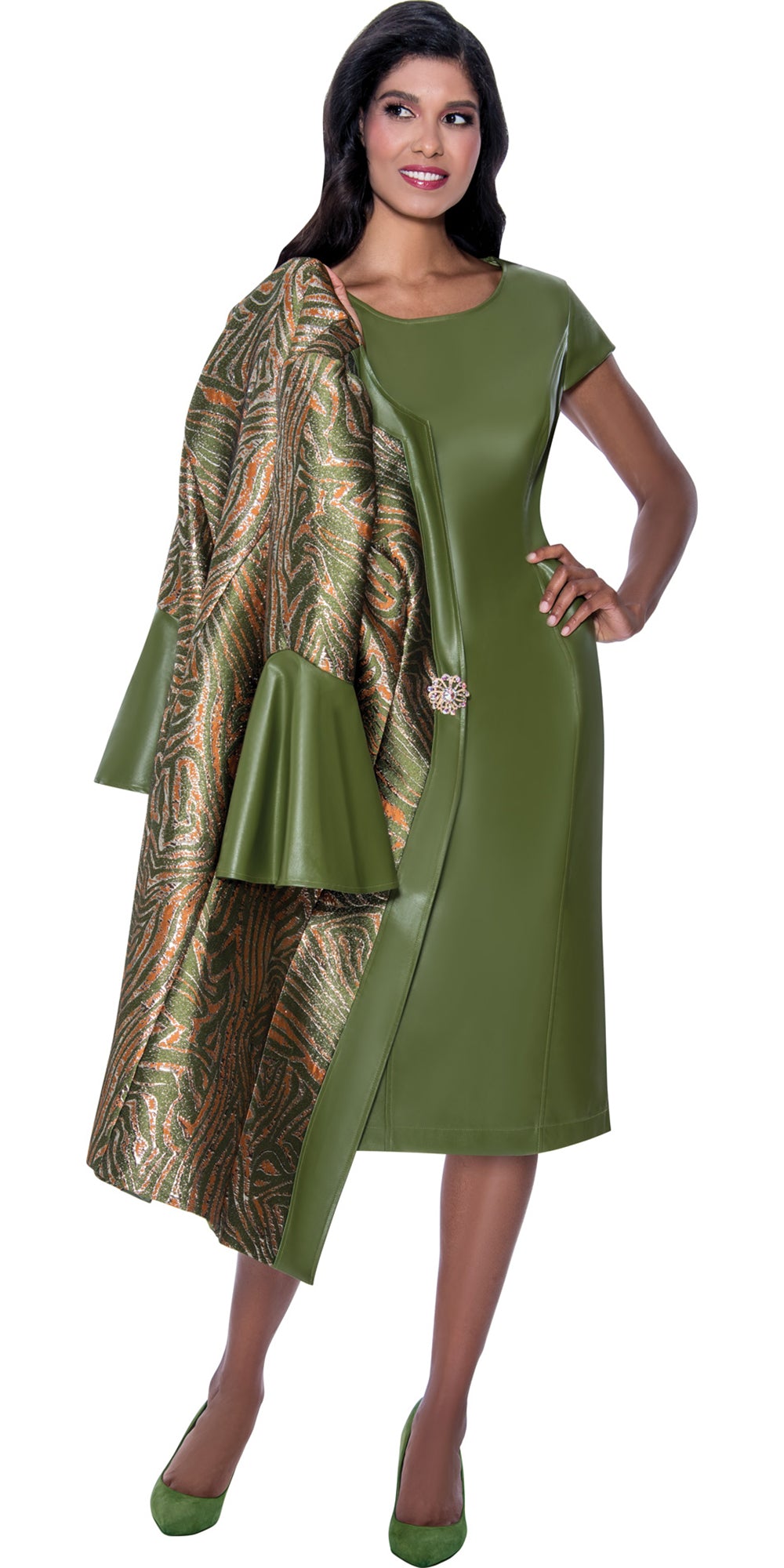 Dorinda Clark Cole 309312 - Olive - Faux Leather Embellished Duster with Rhinestone Clasp