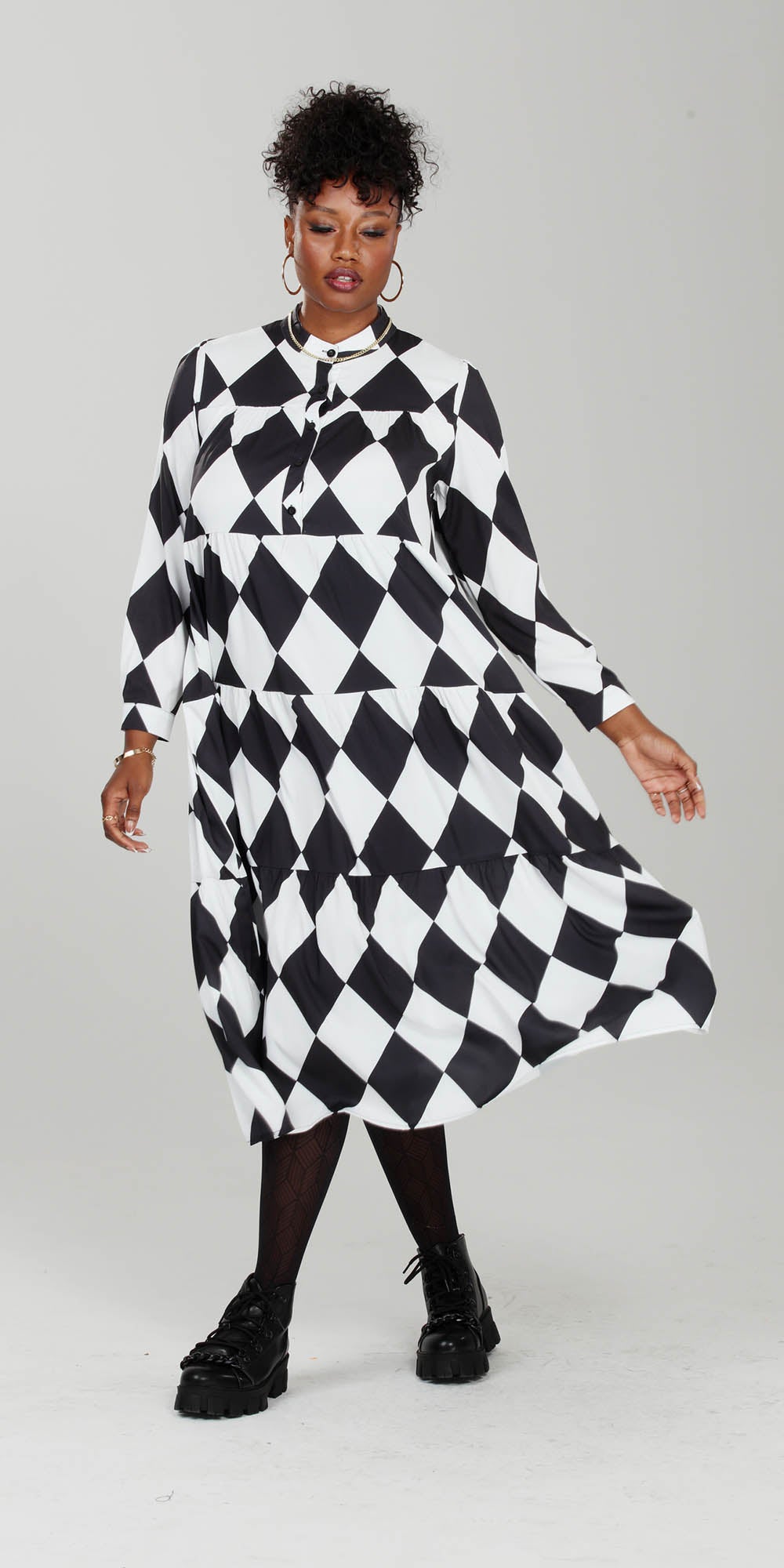 Luxe Moda - LM217 Black White - Checker Print Tiered Button-front Dress